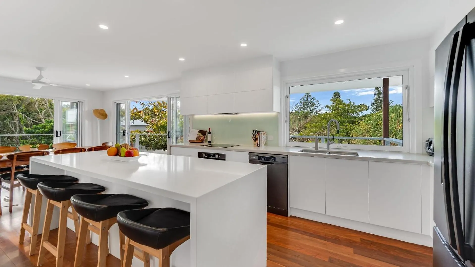 1 Buderim Street Currimundi Qld Caloundra Holiday home